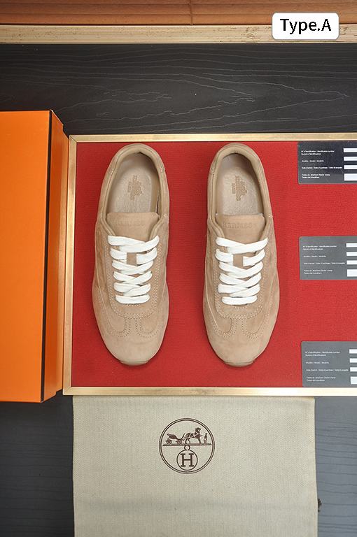 エルメス 新しいドイツ製のトレーニングシューズとスケートシューズ