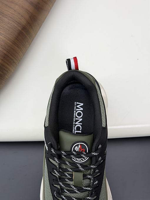 モンクレールコピー メンズパッチワークスニーカー
