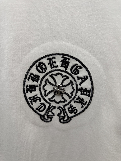 クロムハーツ デパートで売っているアメリカンスタイルのレーザー刺繍入り半袖Tシャツ