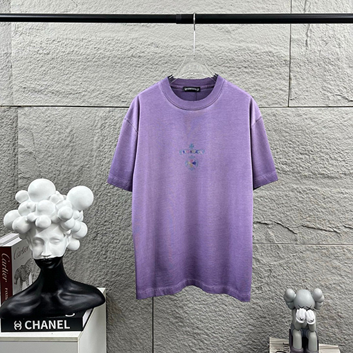 クロムハーツ 重工業なダメージヴィンテージスタイル立体なカラーホットフィックスラインストーン付き半袖Tシャツ