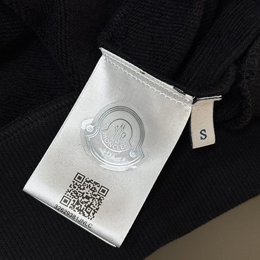 モンクレールブランドスーパーコピー 秋冬の長袖クルーネックのスウェットシャツ