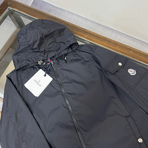 モンクレール Etiache フード付きジャケット トレンチコート