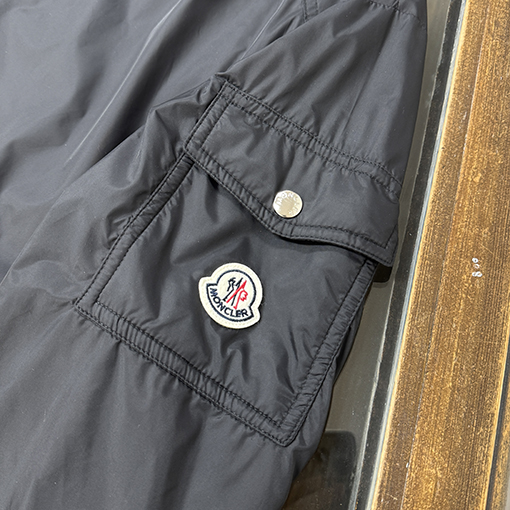 モンクレール Etiache フード付きジャケット トレンチコート