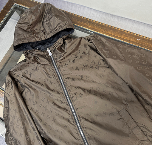 ルイヴィトン 両面リバーシブルフード付きメンズジャケット