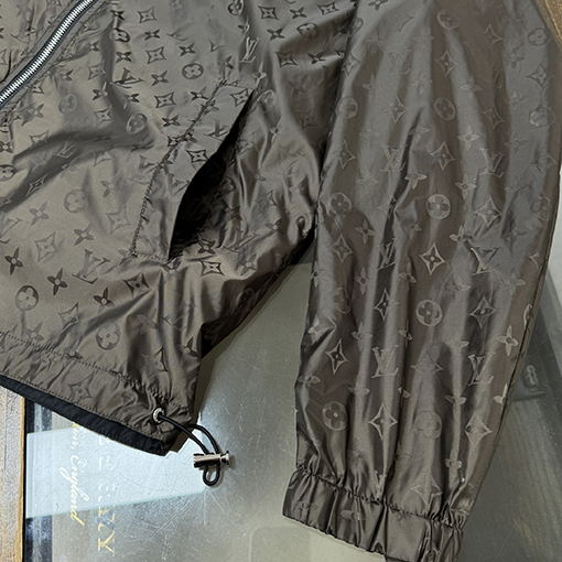 ルイヴィトン 両面リバーシブルフード付きメンズジャケット