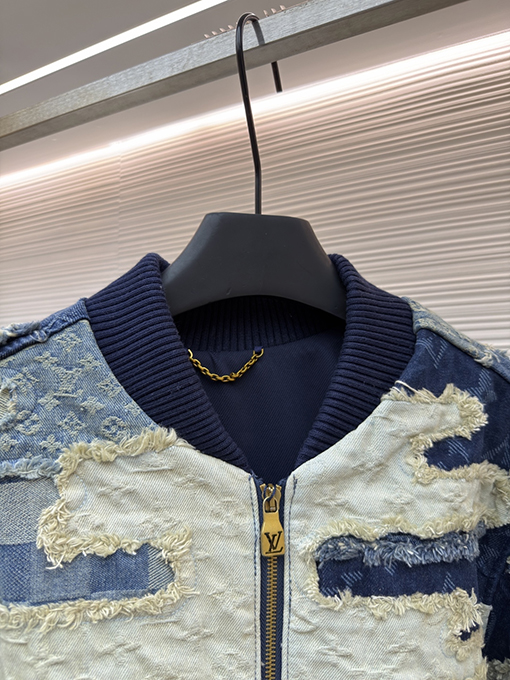 ルイヴィトン Nigo ジャカード織りの重工業なパッチワークのダメージデニムジャケット