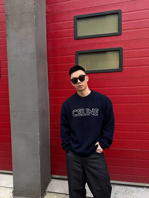 セリーヌ Celine ロゴ入りクルーネックセーター