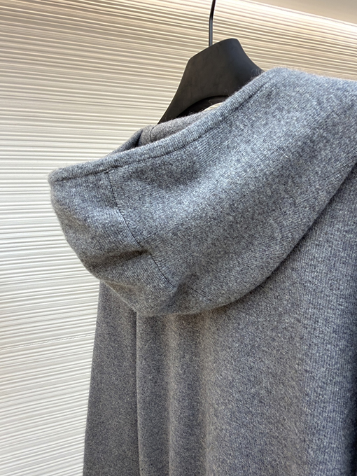 バーバリースーパーコピー 刺繍入りジップアップフード付きカーディガン