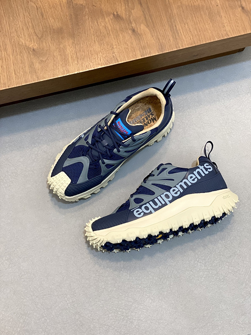 モンクレール Trailgrip Amoeba クラシックメンズスニーカー