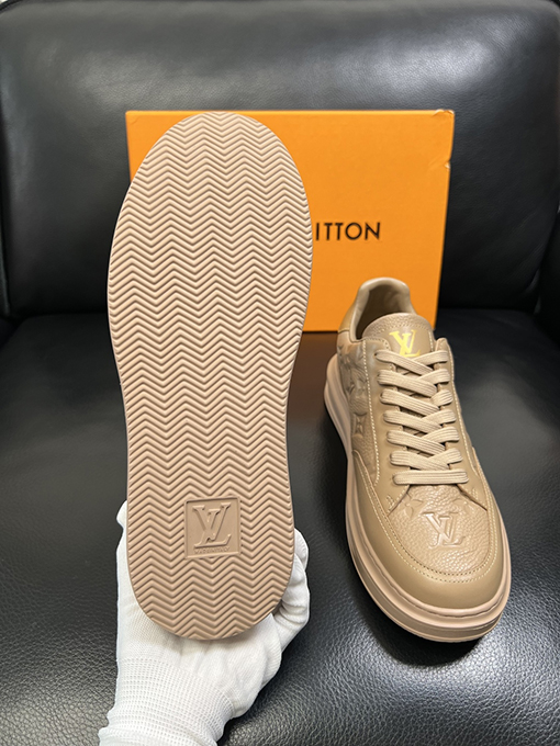 ルイヴィトン 高品質のスポーツシューズ