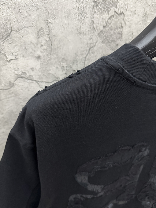 バレンシアガ BALENCIAGA ダイレクトプリントのタッセルアップリケ刺繍入り半袖Tシャツ