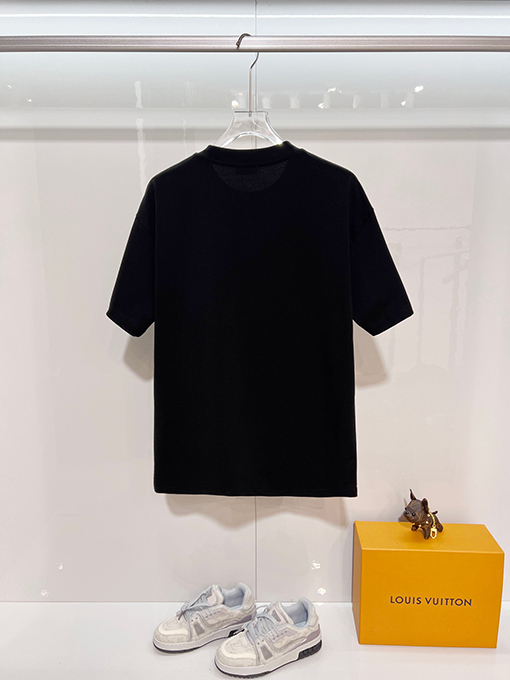 ディオールコピー 緑の1947バッジCDの刺繍ロゴ入り半袖Tシャツ