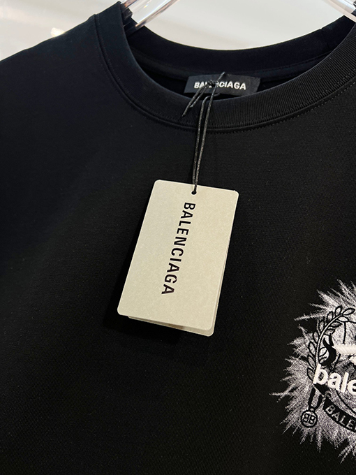 バレンシアガ BALENCIAGA 麦穂のクラシックなスケッチと刺繍ロゴの半袖Tシャツ