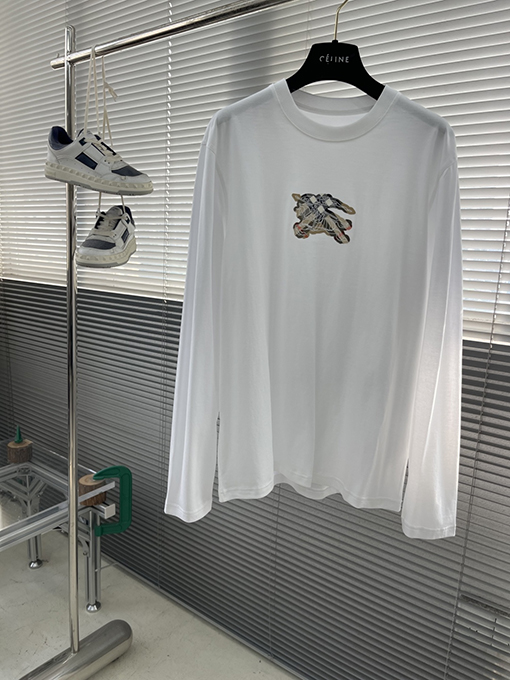 バーバリーブランドスーパーコピー 新モデルロゴ入りコットン長袖シャツ