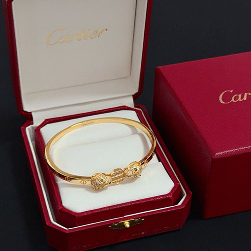 カルティエ レディースチーター柄ダイヤモンドブレスレット