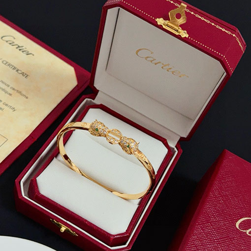 カルティエ レディースチーター柄ダイヤモンドブレスレット