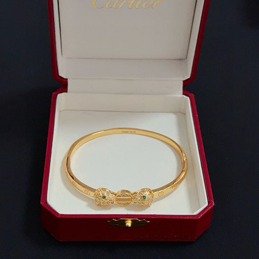 カルティエ レディースチーター柄ダイヤモンドブレスレット