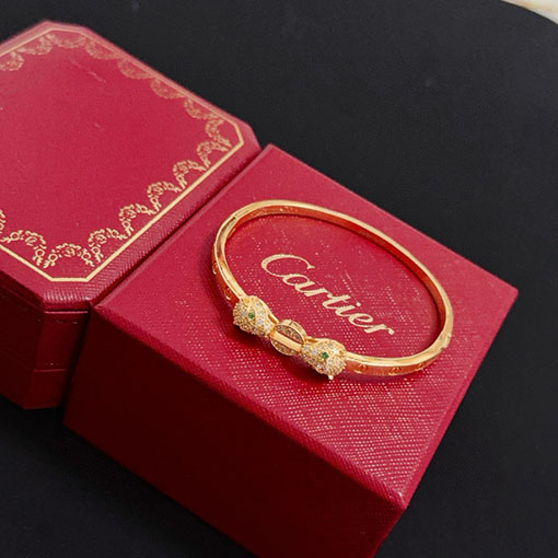 カルティエ レディースチーター柄ダイヤモンドブレスレット