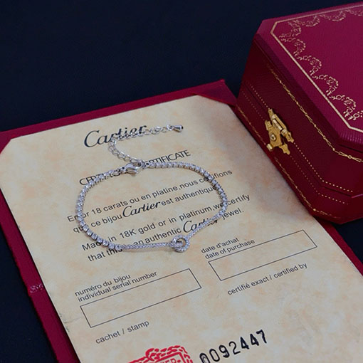 カルティエ レディース高級ダイヤモンド装飾ブレスレット