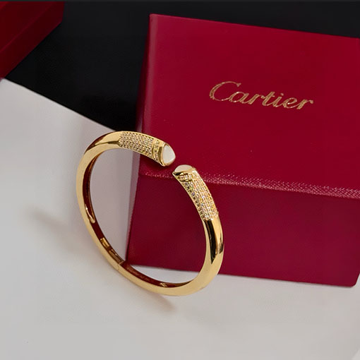 カルティエコピー レディースダイヤモンドがちりばめられたブレスレット