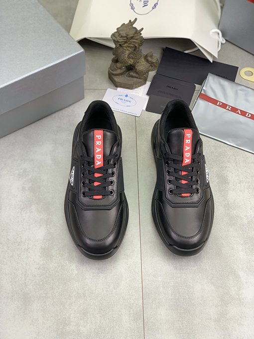 プラダブランドスーパーコピー トレンディで人気のメンズシューズ