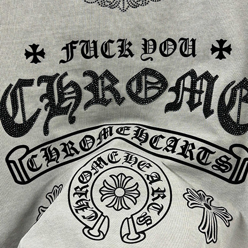 クロムハーツ 新モデルスタイルダメージヴィンテージ風フロッキーラインストーン付き半袖Tシャツ