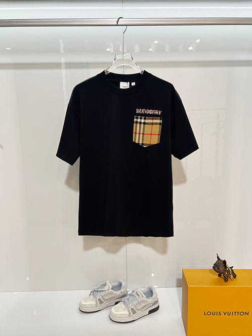 バーバリースーパーコピー BURBERRY パッチワークチェック柄のシールドにぼやけた刺繍ロゴの半袖Tシャツ