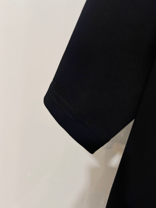 バーバリースーパーコピー BURBERRY パッチワークチェック柄のシールドにぼやけた刺繍ロゴの半袖Tシャツ