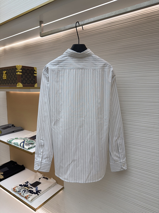 セリーヌ ポケット付きストライプシャツ