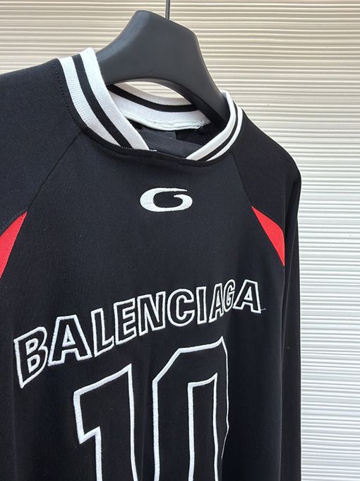 バレンシアガ Balenciaga NBA コラボレーション刺繍入り長袖シャツ