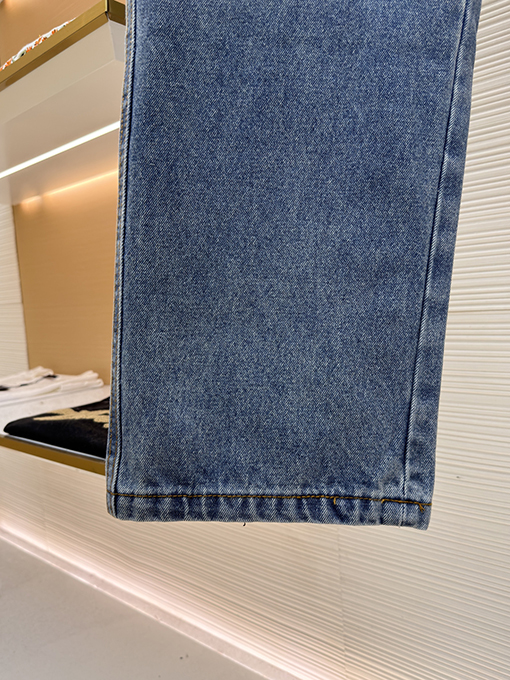 ロエベ デニムジーンズ