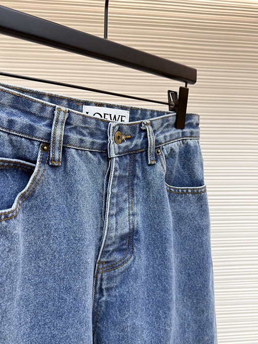 ロエベ デニムジーンズ