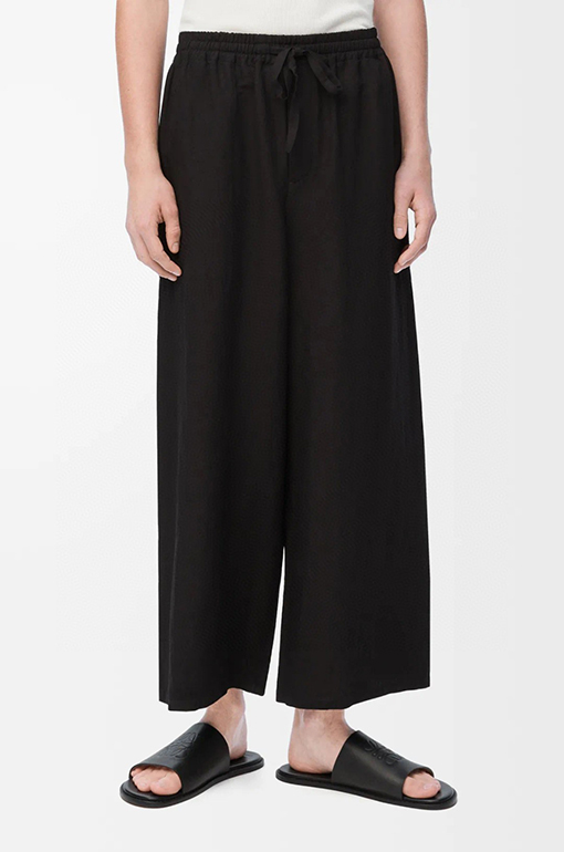 ロエベスーパーコピー 刺繍入りシルクセット