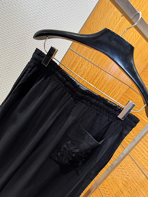 ロエベスーパーコピー 刺繍入りシルクセット