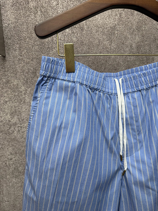 ルイヴィトン ファレルウィリアムスの新作ストライプショーツ