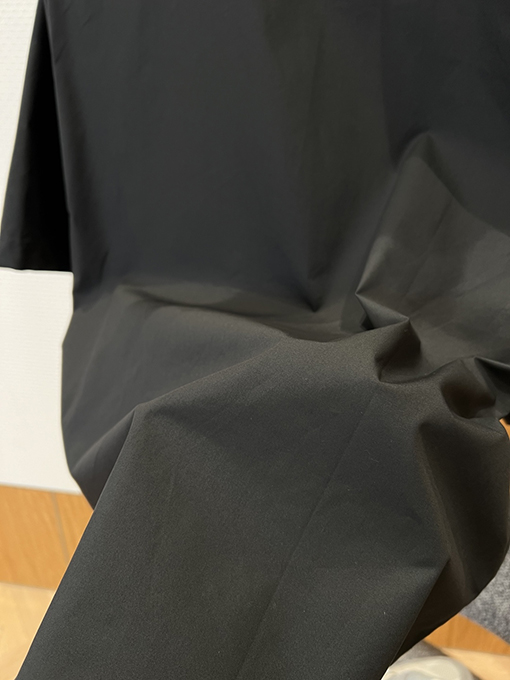 ルイヴィトンブランドコピー LV スパンコール刺繍入りポケット付き半袖シャツ