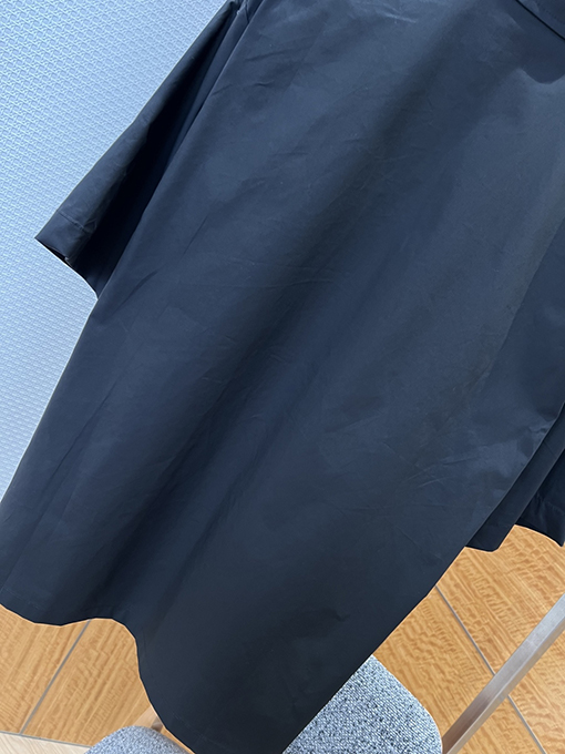 ルイヴィトンブランドコピー LV スパンコール刺繍入りポケット付き半袖シャツ