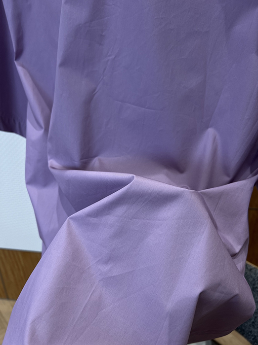 ルイヴィトン 刺繍ロゴ入り襟の半袖シャツ