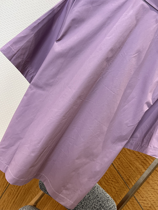 ルイヴィトン 刺繍ロゴ入り襟の半袖シャツ