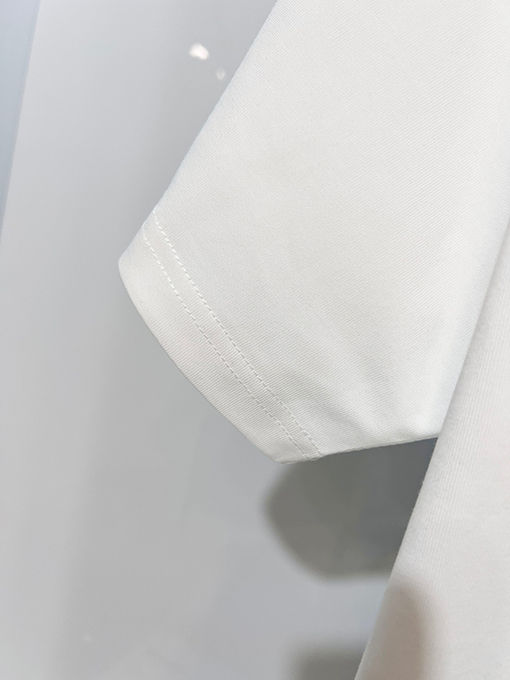 バーバリー BURBERRY クラシックなチェック柄に刺繍ロゴが入った半袖Tシャツ