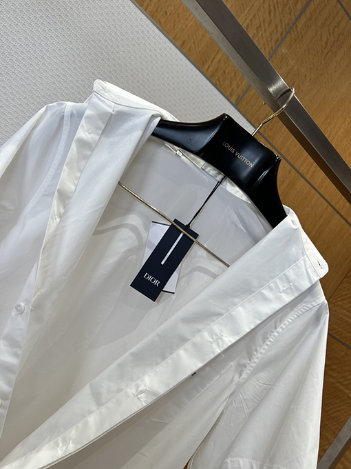 ディオール 刺繍ロゴ入り半袖襟付きシャツ