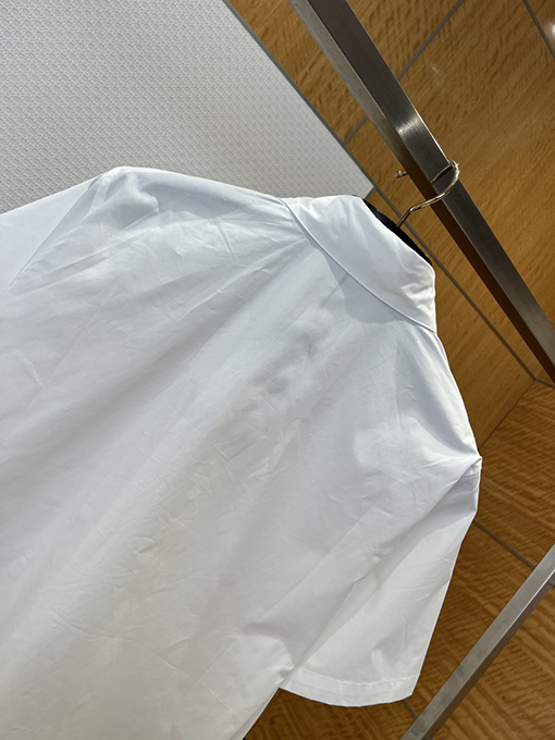 ディオール 刺繍ロゴ入り半袖襟付きシャツ