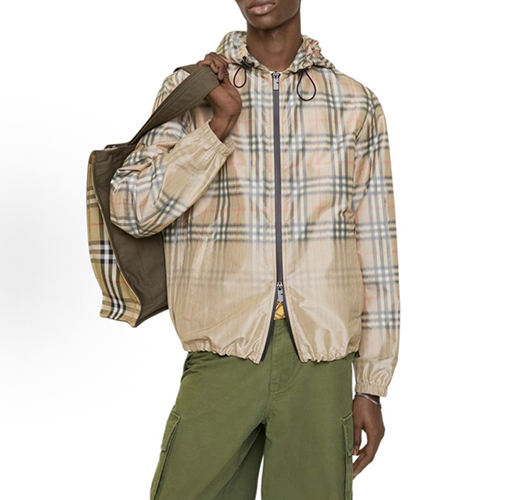 バーバリー グラデーションチェック柄のフード付きジャケット