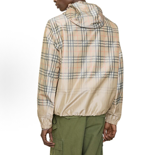 バーバリー グラデーションチェック柄のフード付きジャケット