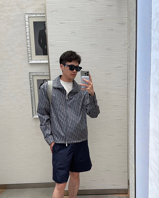 ディオール クラシックな総柄プリントジャケット