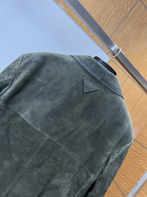 プラダブランドコピー スエードのカジュアルスーツジャケット