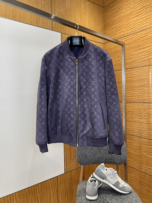 ルイヴィトン ランウェイオートクチュールエンボスしラムスキンジャケット