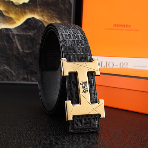 エルメス 新モデルメンズパンチングベルト