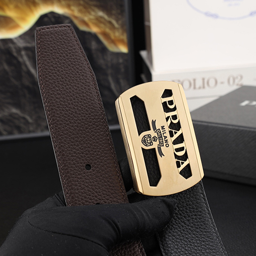 プラダ ファッションなメンズパンチングベルト