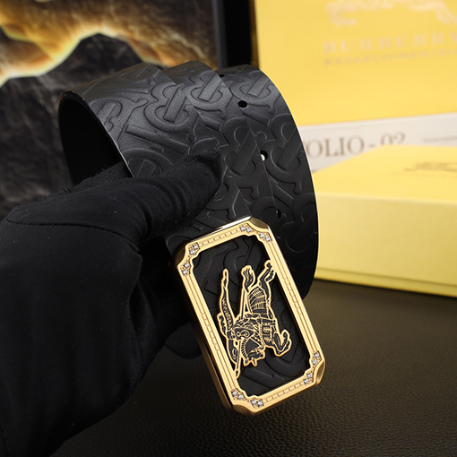 バーバリー 新モデルファッションなメンズパンチングベルト